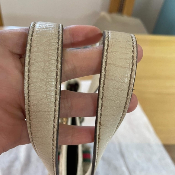 🧩Gucci🧩 - Picture 7 of 9